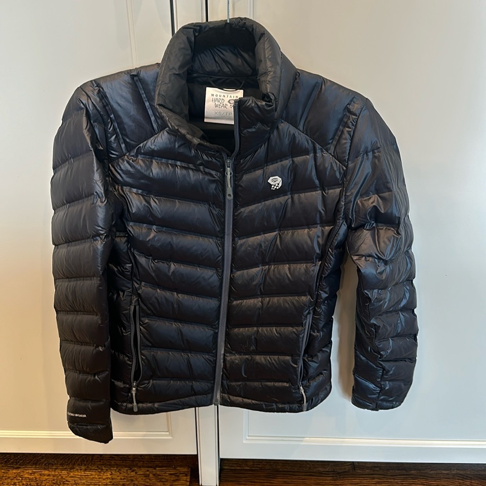 Mountain Hardware Down jacket